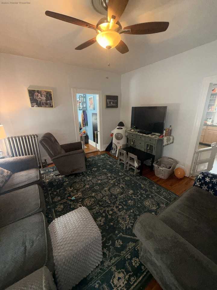 Hollis Ave #1 - Photo 4 of 12