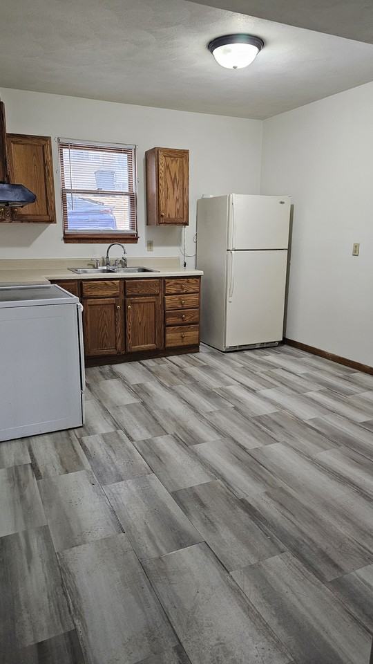 4517 12th St #4519 - Photo 2 of 5