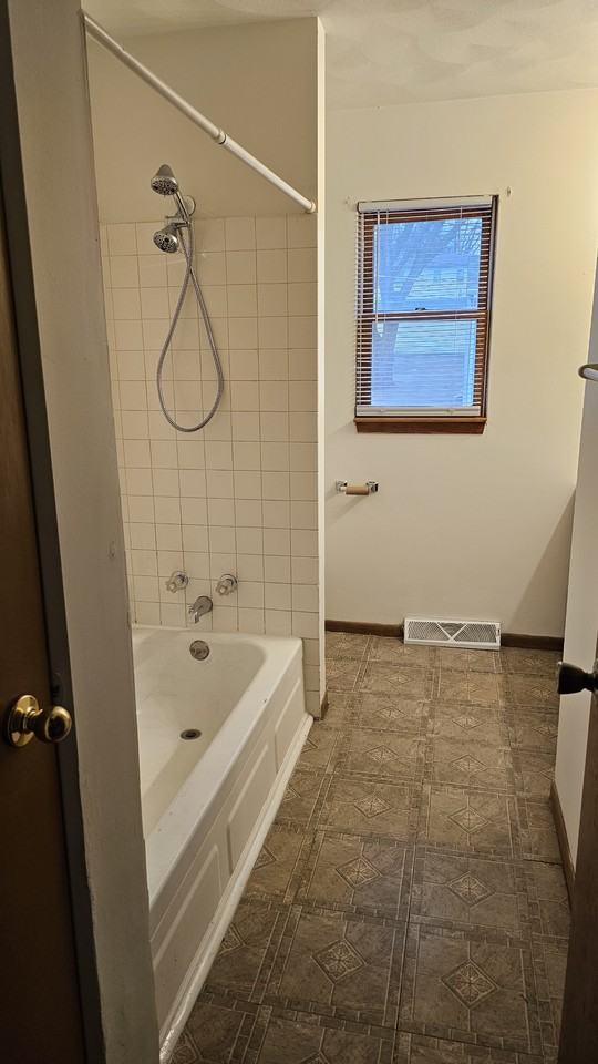 4517 12th St #4519 - Photo 3 of 5