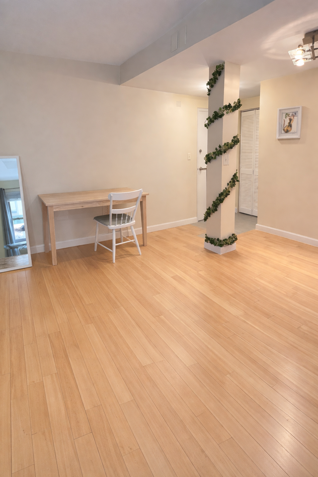 6 Juniper St #4 - Photo 4 of 10