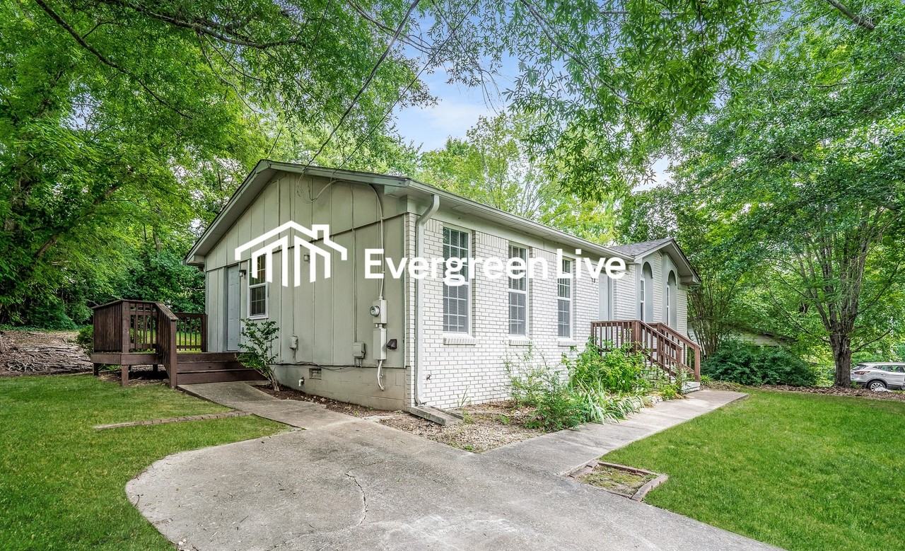 5320 Dewey Heights Rd - Photo 2 of 15