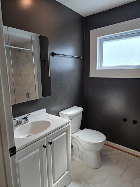 822 Warburton Ln - Photo 7 of 46