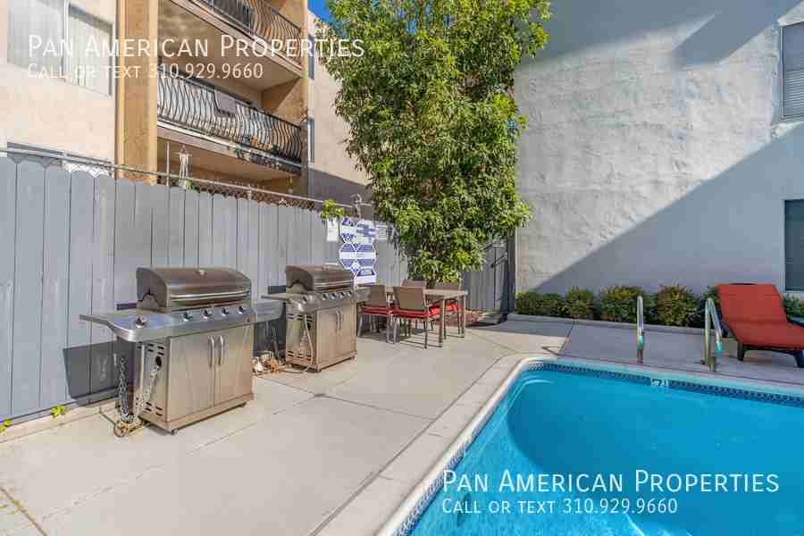 Sawtelle - Photo 4 of 10