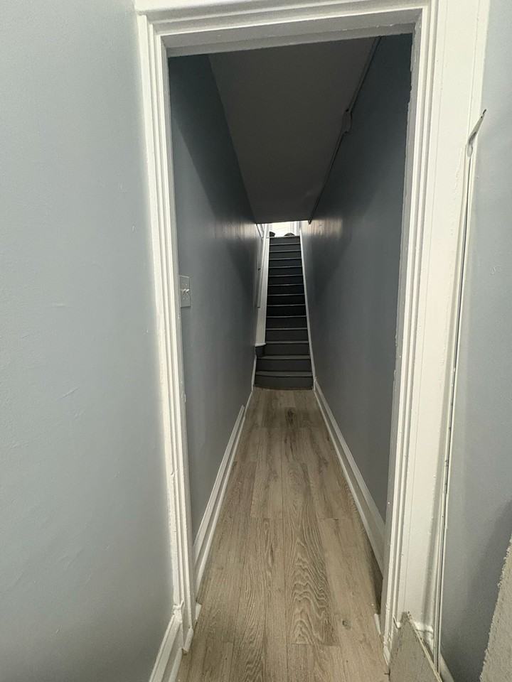 1500 W Grange Ave - Photo 5 of 8