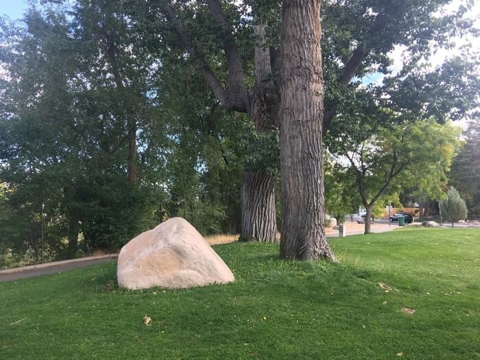 2855 Idlewild Dr - Photo 2 of 34