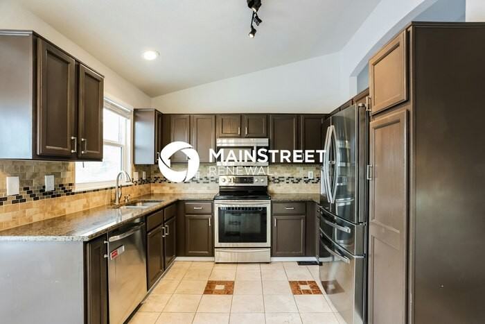 12280 Kearney St - Photo 4 of 19