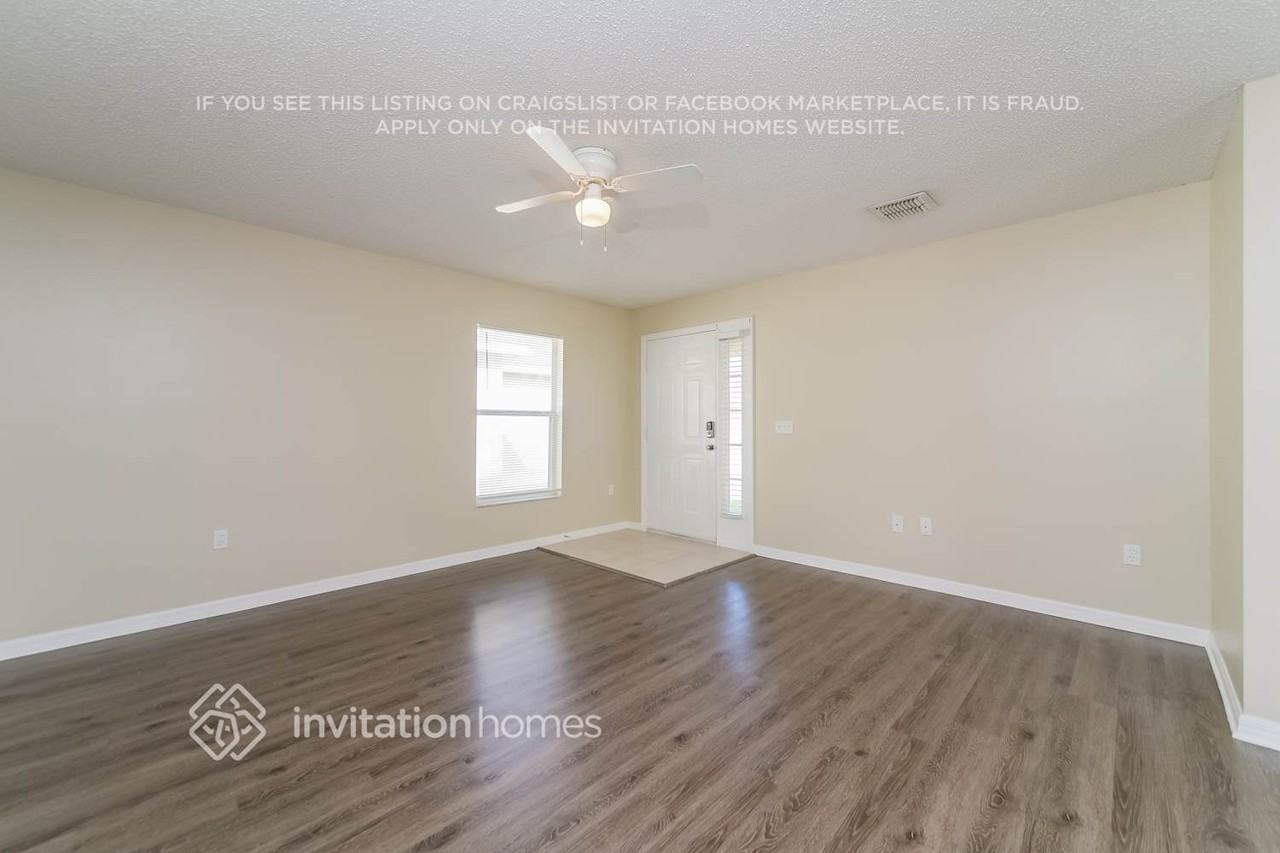 2408 Ruddenstone Way - Photo 4 of 17