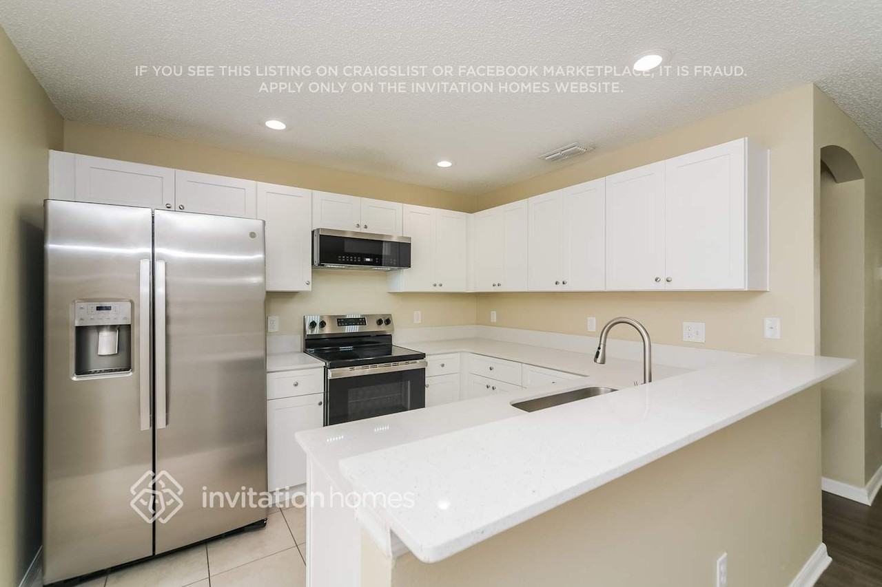 2408 Ruddenstone Way - Photo 7 of 17