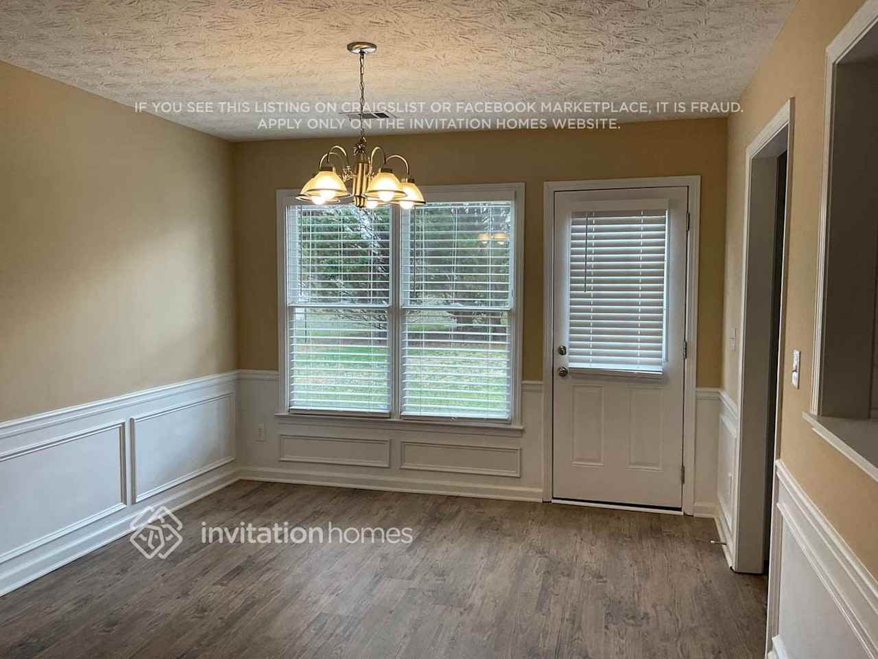 2700 Archer Way - Photo 7 of 15