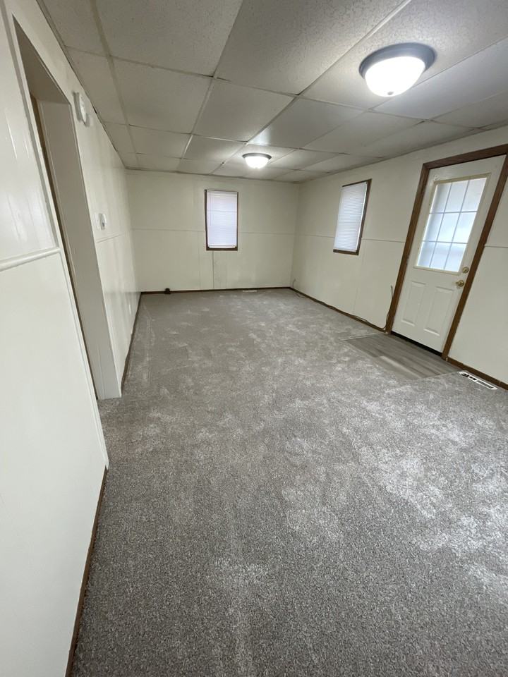 2103 Tama St #1 - Photo 2 of 21