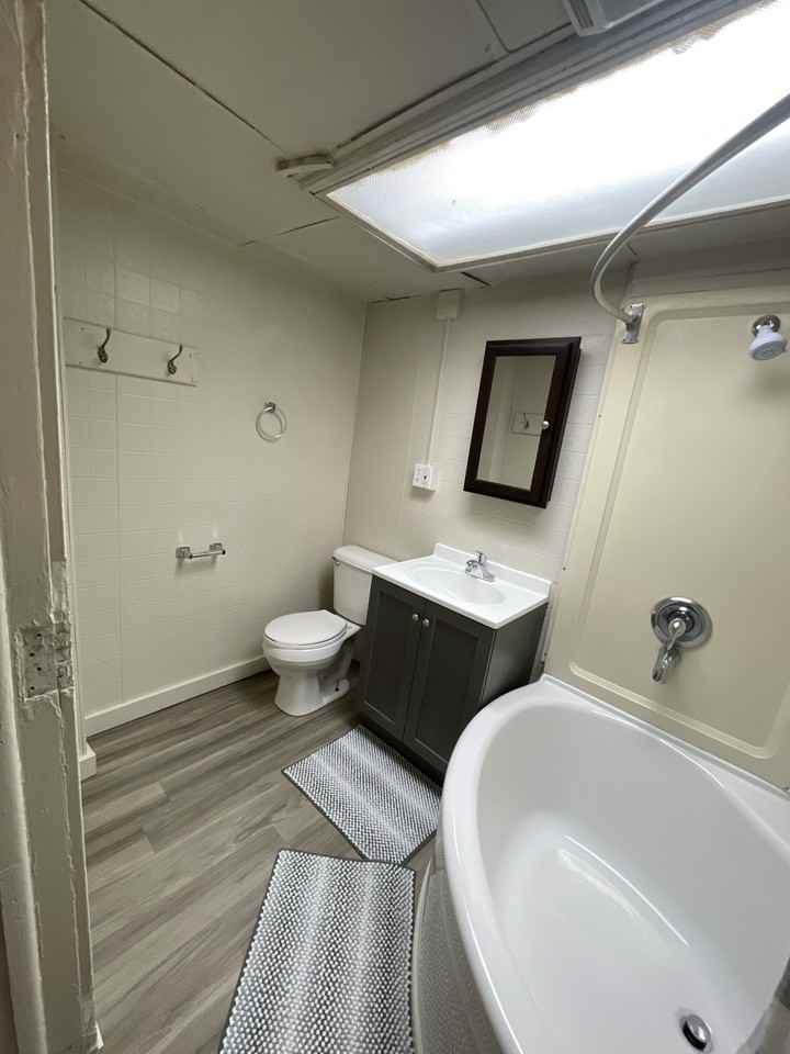 2103 Tama St #1 - Photo 3 of 21