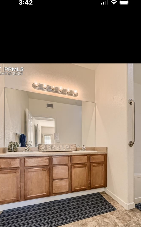 10805 Twenty Mile Rd Apt 101 #101 - Photo 2 of 14