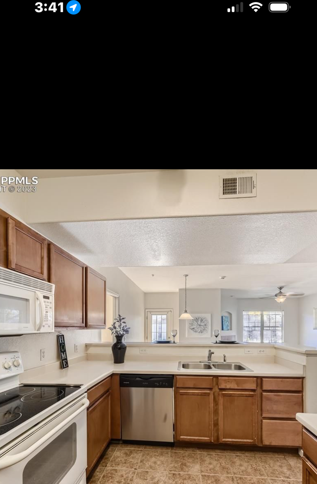 10805 Twenty Mile Rd Apt 101 #101 - Photo 3 of 14