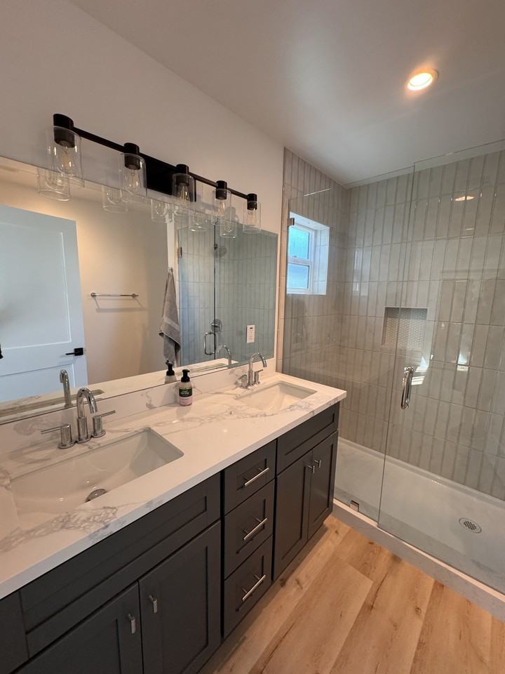 320 N Avenue 63 #NA - Photo 4 of 17