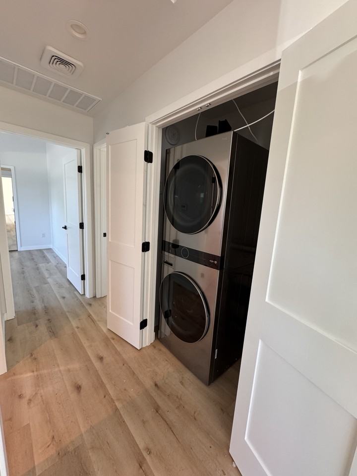 320 N Avenue 63 #NA - Photo 6 of 17