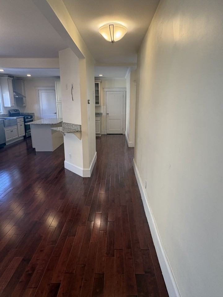 183 Main St #NA - Photo 6 of 16