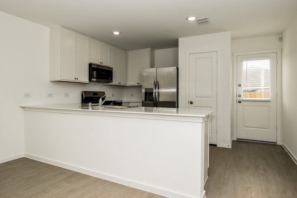928 Calley Pear Trl - Photo 7 of 16