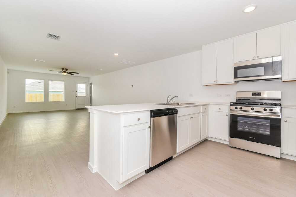 1032 Calley Pear Trl - Photo 7 of 16