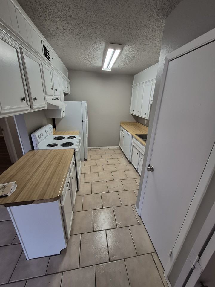 432 Sw Thomas St #432B - Photo 5 of 11