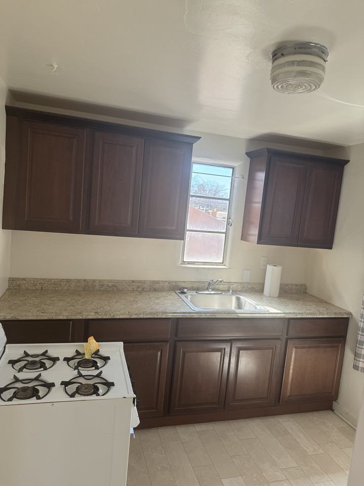 4404 Lomas Blvd Ne #4404 - Photo 3 of 3