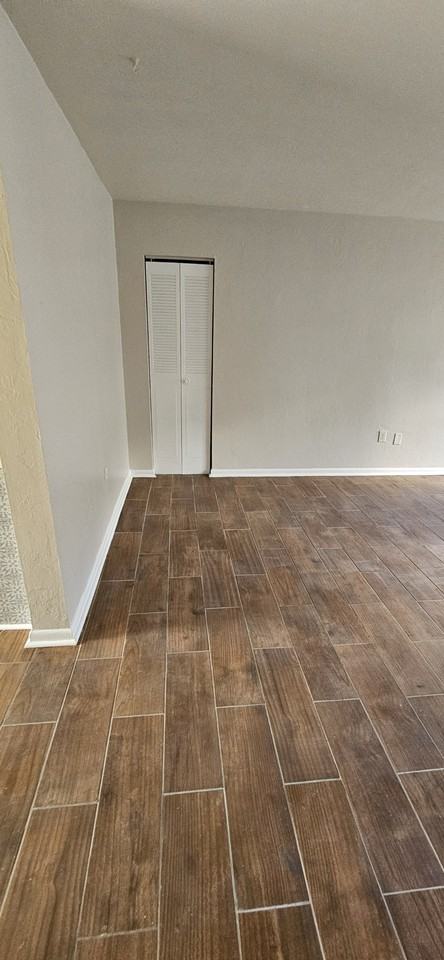 3626 Sw 28th Ter #A - Photo 3 of 19