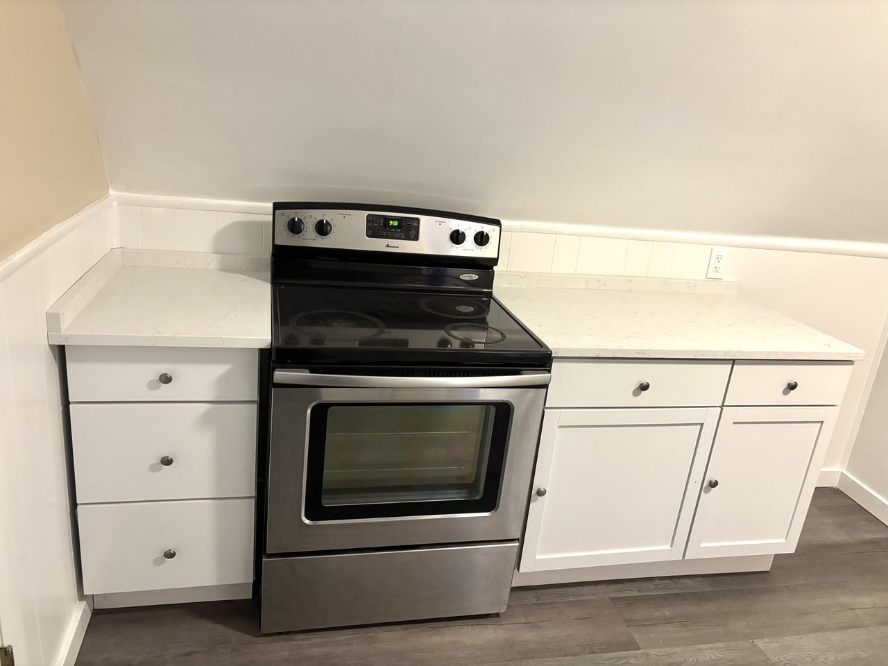 21 High St #2M - Photo 3 of 10