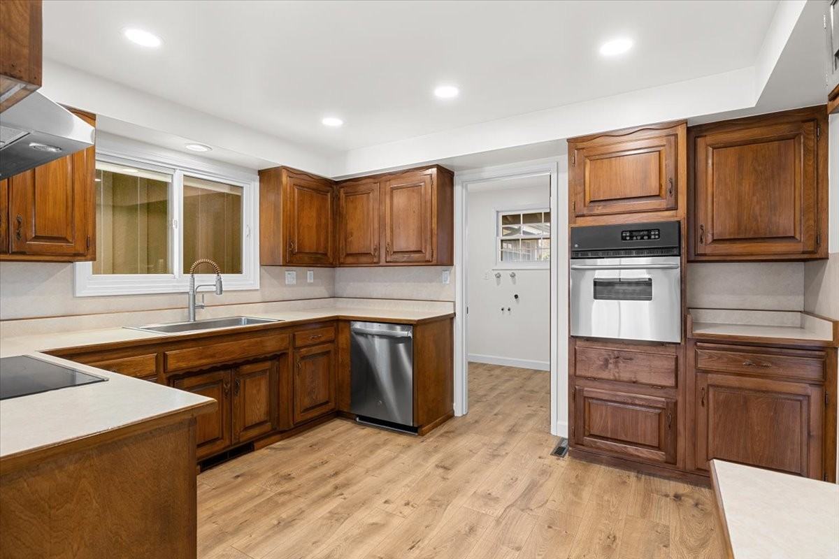 1416 Avocado Ln #1 - Photo 6 of 31