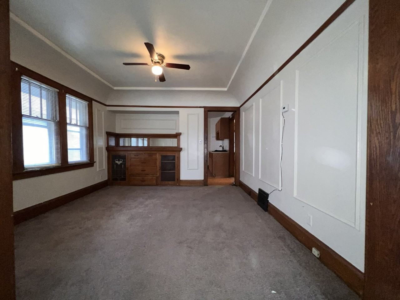 4355 N 28th St - Photo 4 of 11