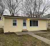 417 N Grand Ave - Photo 1 of 1