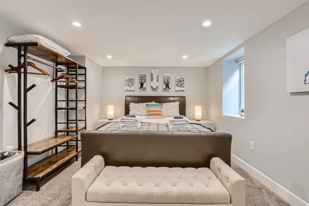 2990 Elm St #B - Photo 3 of 20