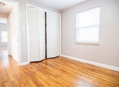 1539 Ravinia Rd - Photo 3 of 15