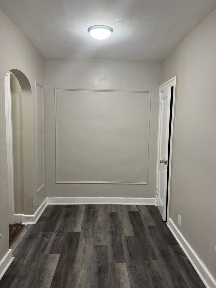 11255 Charlemagne St #1 - Photo 7 of 11