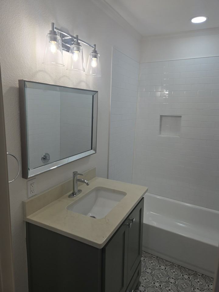 415 N 23rd St - Photo 2 of 19