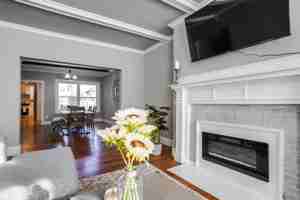 featured image of 179 Babcock St #2