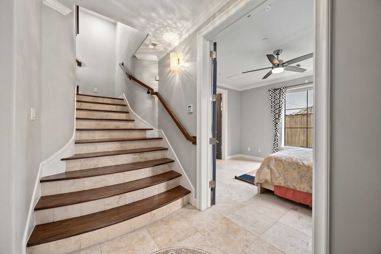 328 Bomar St - Photo 7 of 29