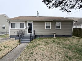 featured image of 1366 Baychester Ave #1