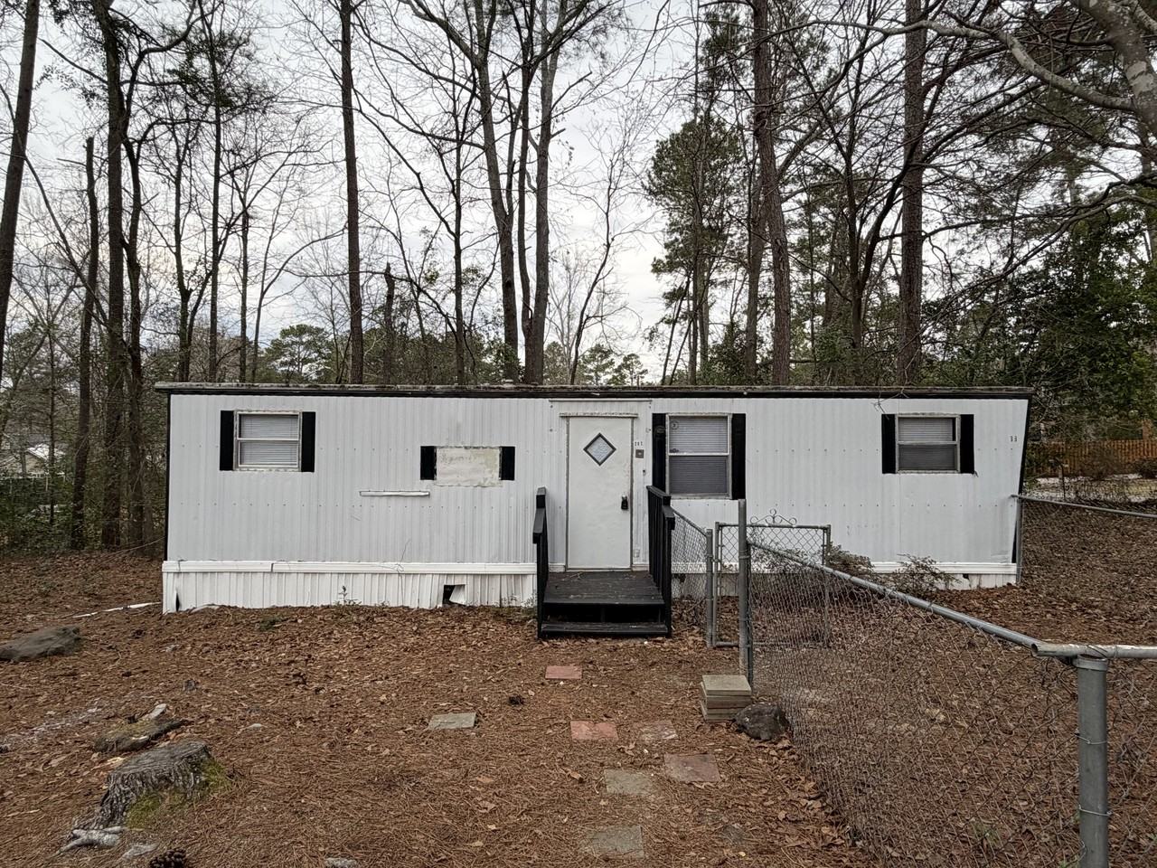 202 Hallelujah Ln #1 - Photo 2 of 7