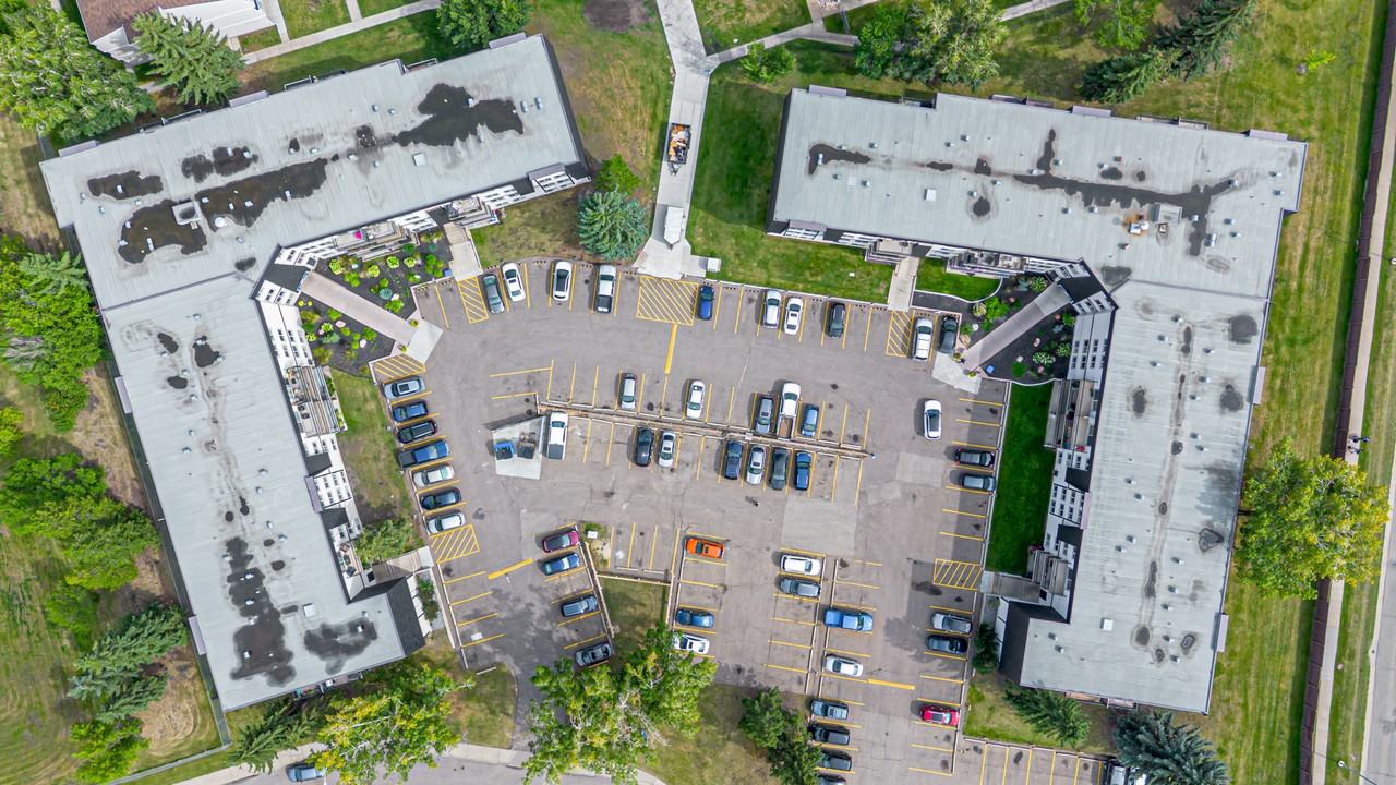 Ascot Arms - Photo 6 of 13