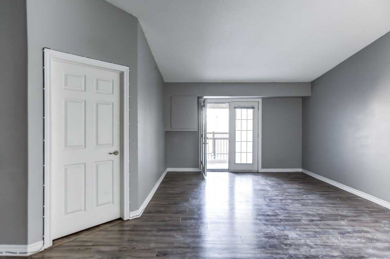 1487 Maple Ave - Photo 3 of 30