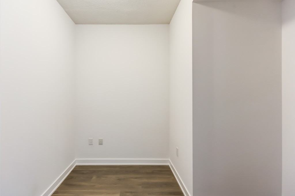 Honeycrisp Crescent - Photo 5 of 20