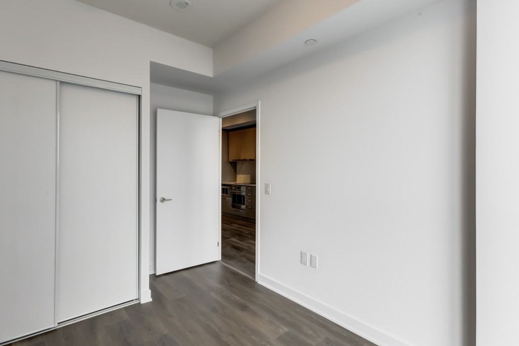 Honeycrisp Crescent - Photo 7 of 20