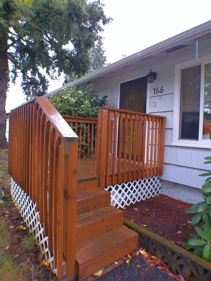 KE7-1- 166 Draper Street Northeast #1 - Photo 3 of 21