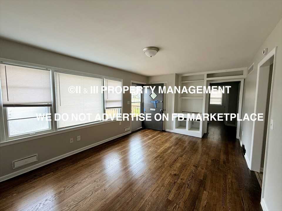 315 W North Ave #1 - Photo 2 of 14