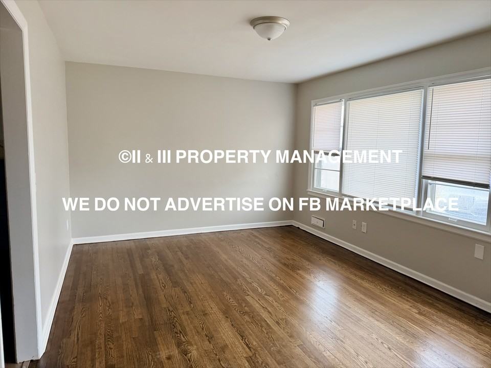 315 W North Ave #1 - Photo 4 of 14