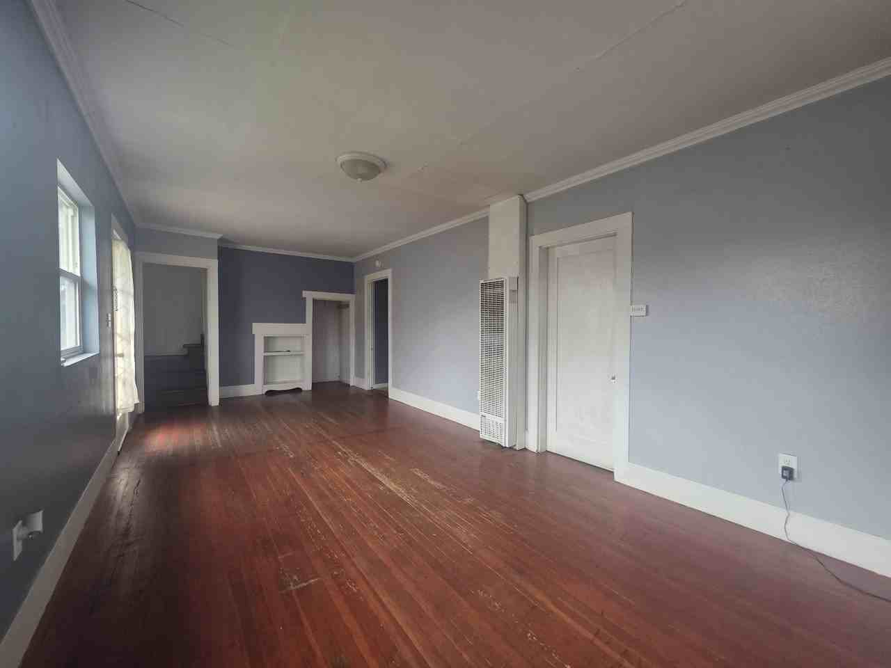 541 Sw Levens St #1 - Photo 7 of 32