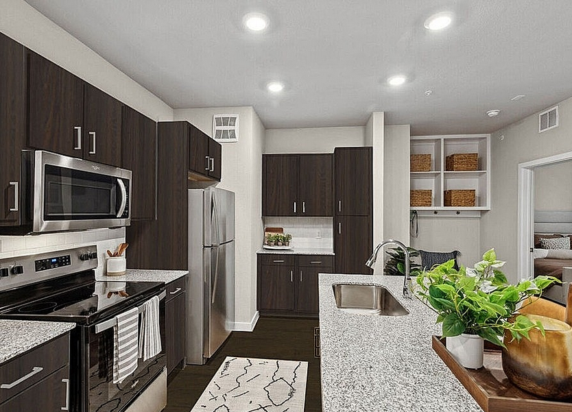 2990 Forum Parkway - Photo 2 of 14