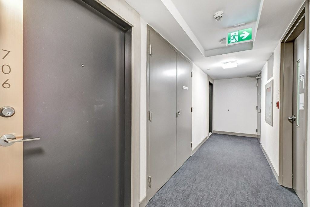 181 Huron Street #706 - Photo 7 of 35