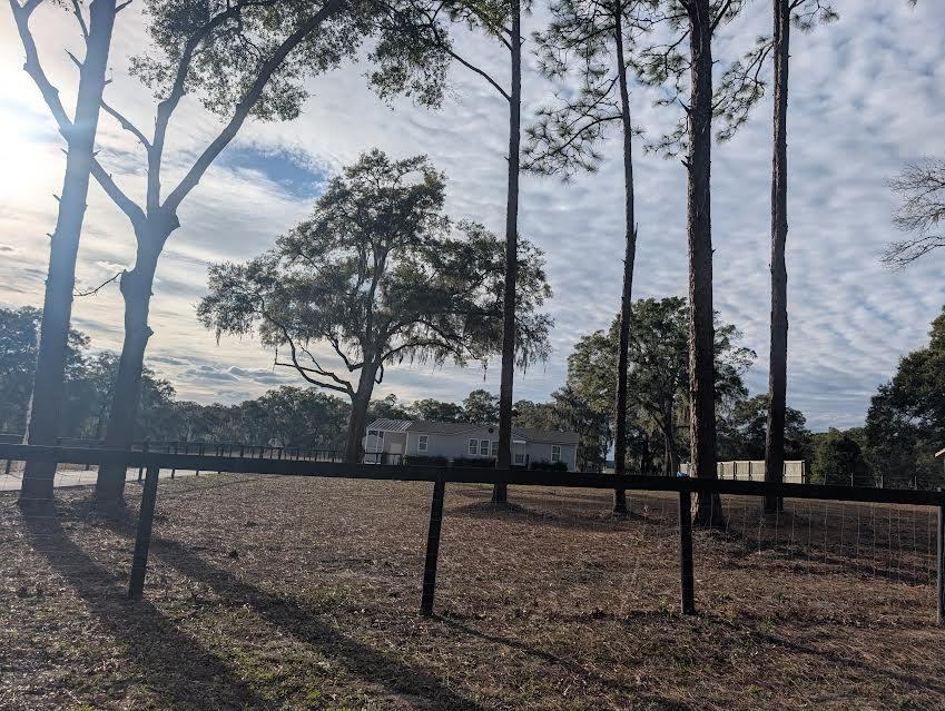 4242 Sw 89th Ave - Photo 2 of 18