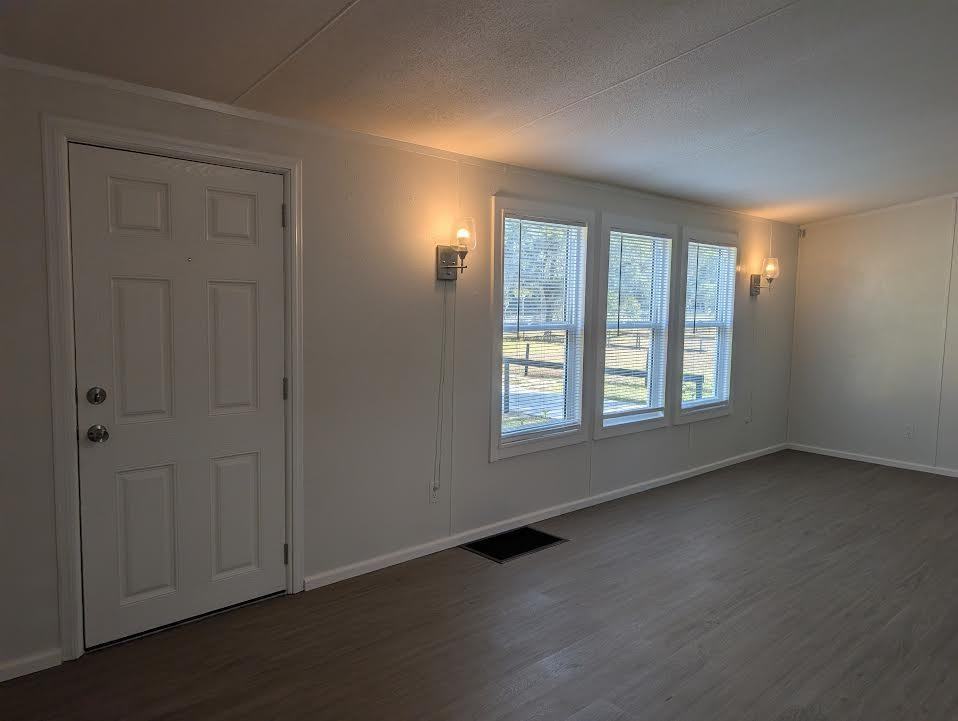 4242 Sw 89th Ave - Photo 5 of 18