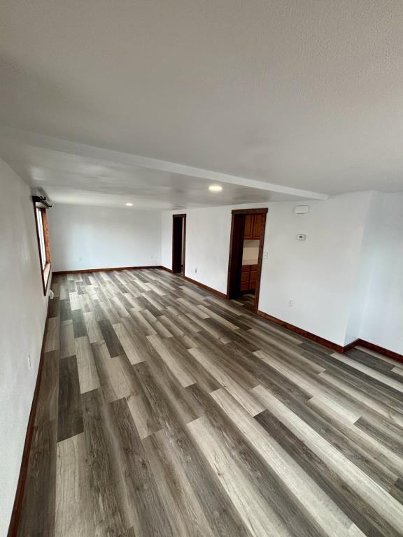 360 Amoretti St - Photo 7 of 22